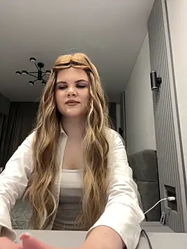 Snapshot of Lollipop_p_ chatting on May 4, 9:44 pm Lollipop p online show from May 4, 9:44 pm