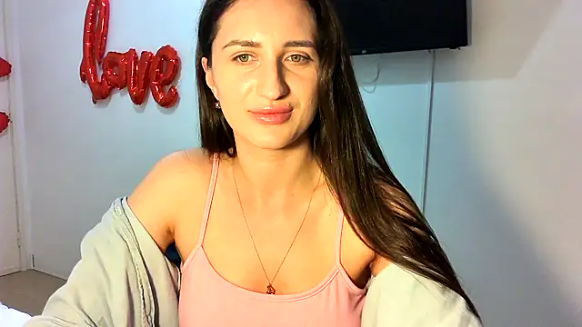 Snapshot of EveLuxe01 chatting on March 3, 7:20 pm EveLuxe01 online show from March 3, 7:20 pm