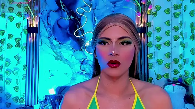 Snapshot of Roxy_alexa chatting on July 7, 3:20 am Roxy alexa online show from July 7, 3:20 am