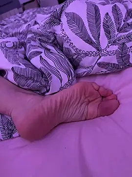 Snapshot of shymegirl chatting on March 2, 11:22 pm shymegirl online show from March 2, 11:22 pm