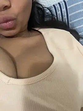 Snapshot of ArgufiedBackdoor chatting on February 27, 4:23 am ArgufiedBackdoor online show from February 27, 4:23 am