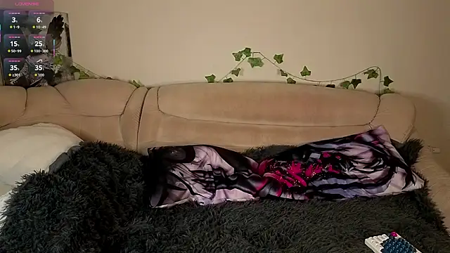 AnthonyCuutie online show from March 8, 6:12 pm