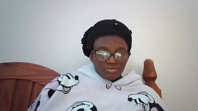 SexyGemBeauty online show from April 4, 10:24 am