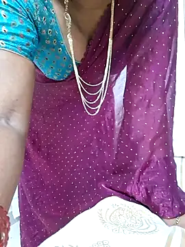 Snapshot of AnushaTelugu chatting on June 9, 7:14 pm AnushaTelugu online show from June 9, 7:14 pm
