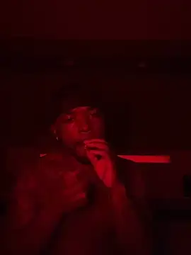 Snapshot of Mrman24 chatting on March 3, 9:37 am Mrman24 online show from March 3, 9:37 am