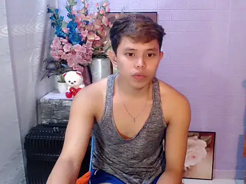 Baby Maxxx online show from May 15, 11:56 pm