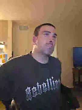 Snapshot of Biggbaddwulf7 chatting on May 13, 10:34 am Biggbaddwulf7 online show from May 13, 10:34 am