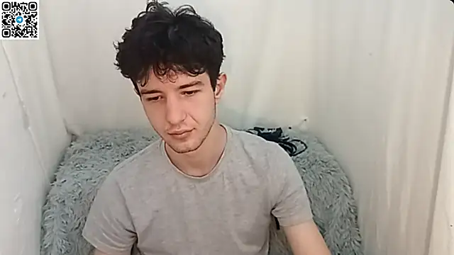  ZaneX online show from April 10, 7:40 pm