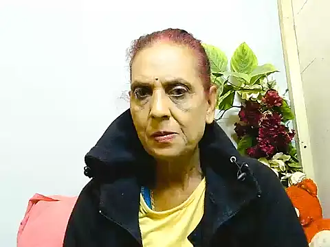 Snapshot of Hot_queen58 chatting on June 29, 6:30 am Hot queen58 online show from June 29, 6:30 am