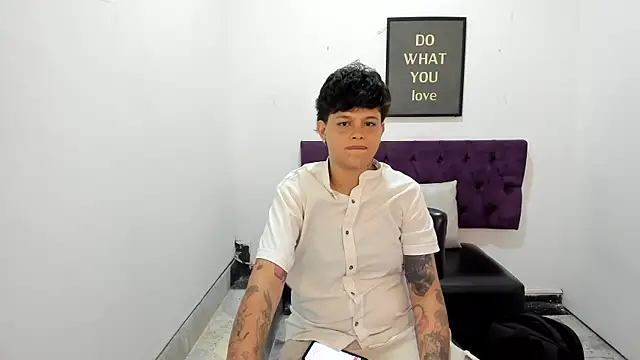 TomBoy Natali online show from April 11, 7:07 pm