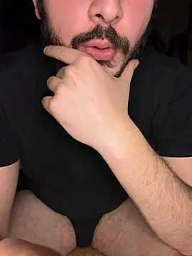 Snapshot of Sertt161 chatting on March 4, 12:38 am Sertt161 online show from March 4, 12:38 am