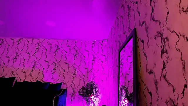 ShaylaMars online show from March 12, 11:27 am