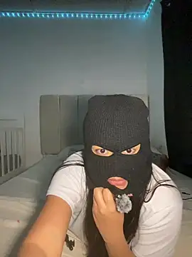 doble tentacion online show from March 3, 5:02 am