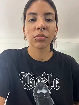 Snapshot of VioletaHills_ chatting on June 25, 12:09 pm VioletaHills online show from June 25, 12:09 pm