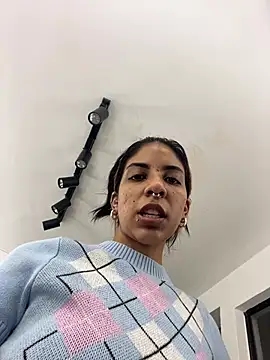 Snapshot of VioletaHills_ chatting on July 10, 12:08 pm VioletaHills online show from July 10, 12:08 pm