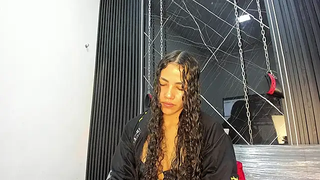 Megan Duskk online show from April 18, 11:36 am