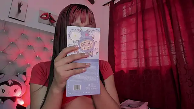 Snapshot of Shadow_Queen666 chatting on June 14, 8:00 pm Shadow Queen666 online show from June 14, 8:00 pm