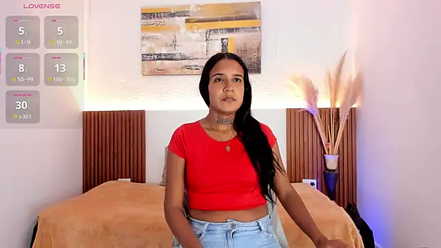 Snapshot of Tiana_Glow2 chatting on May 30, 7:22 pm Tiana Glow2 online show from May 30, 7:22 pm