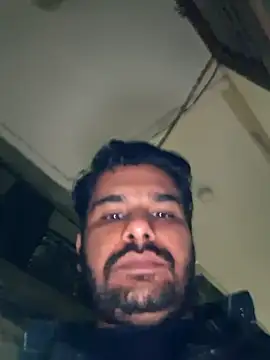 Snapshot of SingleTest chatting on March 2, 7:32 pm SingleTest online show from March 2, 7:32 pm