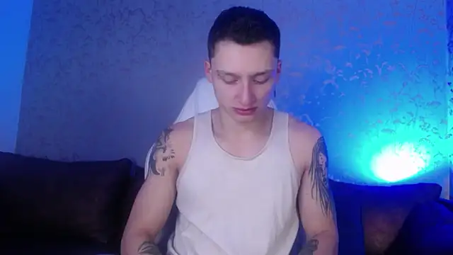 DIEGO JONES online show from April 18, 12:42 pm