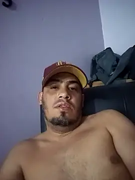 Snapshot of Chuoo069 chatting on February 28, 2:12 am Chuoo069 online show from February 28, 2:12 am