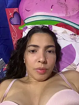 Snapshot of allyson-cute03 chatting on May 21, 6:20 am allyson-cute03 online show from May 21, 6:20 am