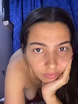 Snapshot of allyson-cute03 chatting on May 31, 5:15 am allyson-cute03 online show from May 31, 5:15 am