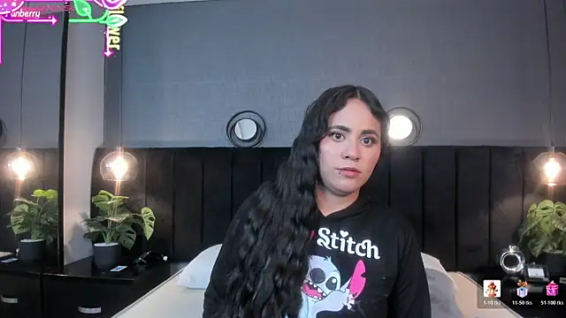 Snapshot of alejandra__garcia chatting on May 26, 3:13 am alejandra garcia online show from May 26, 3:13 am