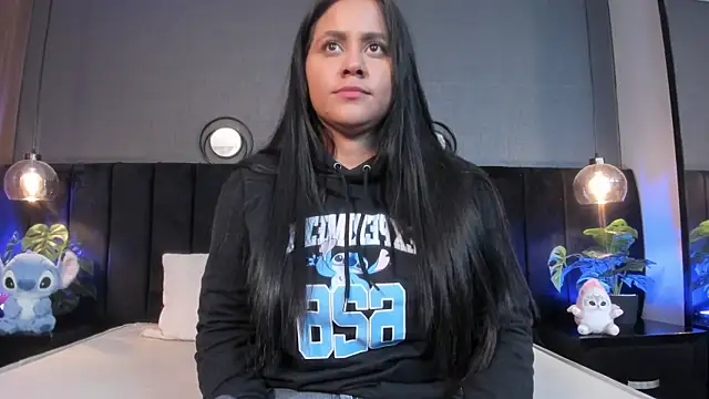 Snapshot of alejandra__garcia chatting on June 16, 3:20 am alejandra garcia online show from June 16, 3:20 am