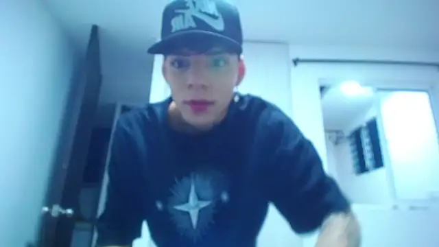 ANTONY     555 online show from February 28, 9:43 am