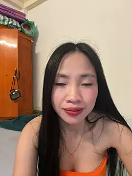 Snapshot of MIABCDZ chatting on May 20, 1:56 am MIABCDZ online show from May 20, 1:56 am
