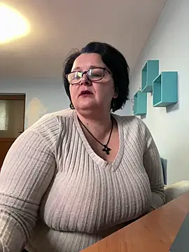 Snapshot of I_amArquette chatting on March 3, 7:25 am I amArquette online show from March 3, 7:25 am