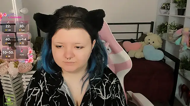 Lunaar  online show from April 15, 5:25 am