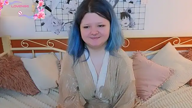 Lunaar  online show from April 29, 5:33 am