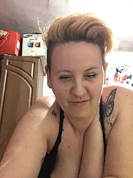 Snapshot of SofiaAmour chatting on March 27, 5:56 pm SofiaAmour online show from March 27, 5:56 pm