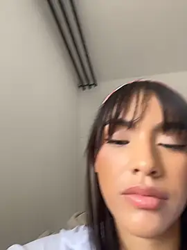 Snapshot of Mia-villalobos chatting on August 3, 3:38 pm Mia-villalobos online show from August 3, 3:38 pm