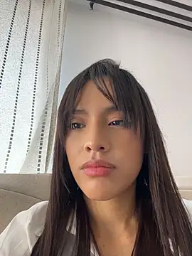 Snapshot of Mia-villalobos chatting on August 5, 2:53 pm Mia-villalobos online show from August 5, 2:53 pm