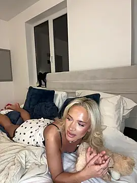 Naughtyblondex online show from March 20, 11:09 pm