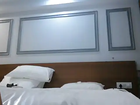 TheSexyGirl69 online show from April 7, 4:02 am