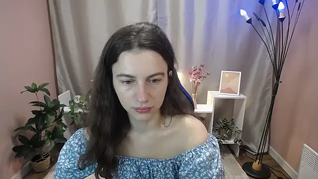 Snapshot of MistyBree chatting on July 3, 7:48 am MistyBree online show from July 3, 7:48 am