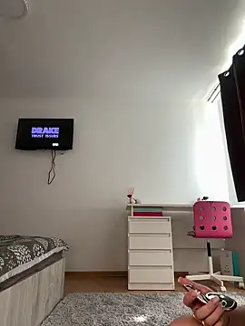 adellasweet online show from March 17, 12:19 pm