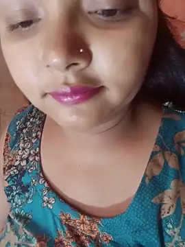 Snapshot of priti_25 chatting on June 5, 5:58 am priti 25 online show from June 5, 5:58 am