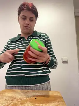 MommySexxy23 online show from April 7, 8:59 am