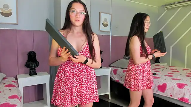 EvaMark  online show from March 12, 11:49 am