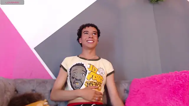 Lord Tayron online show from March 5, 3:02 am