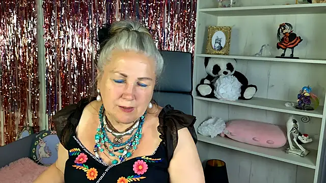 LilaMaharani online show from June 11, 12:58 pm