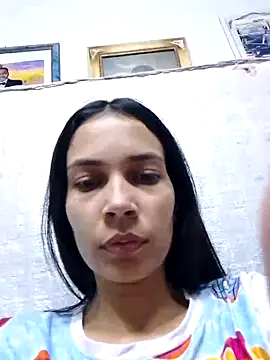 Snapshot of BiancaRoyale chatting on April 26, 6:22 am BiancaRoyale online show from April 26, 6:22 am