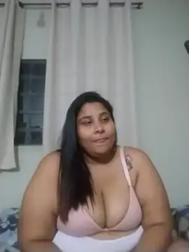 Snapshot of gordinhafogosaa chatting on July 5, 5:47 am gordinhafogosaa online show from July 5, 5:47 am