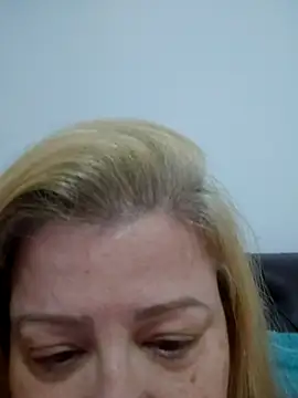 Snapshot of UmaDeusa chatting on March 1, 2:13 am UmaDeusa online show from March 1, 2:13 am