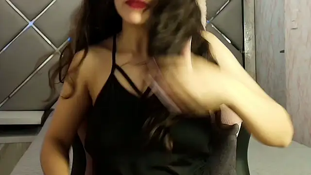 Snapshot of Dolly_boobsy chatting on July 5, 2:24 pm Dolly boobsy online show from July 5, 2:24 pm